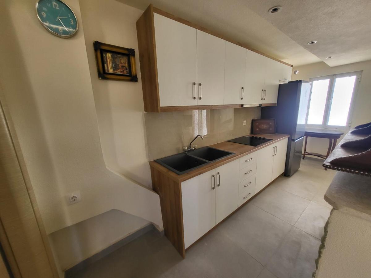 Blue Heaven Apartment Sarande Exterior photo